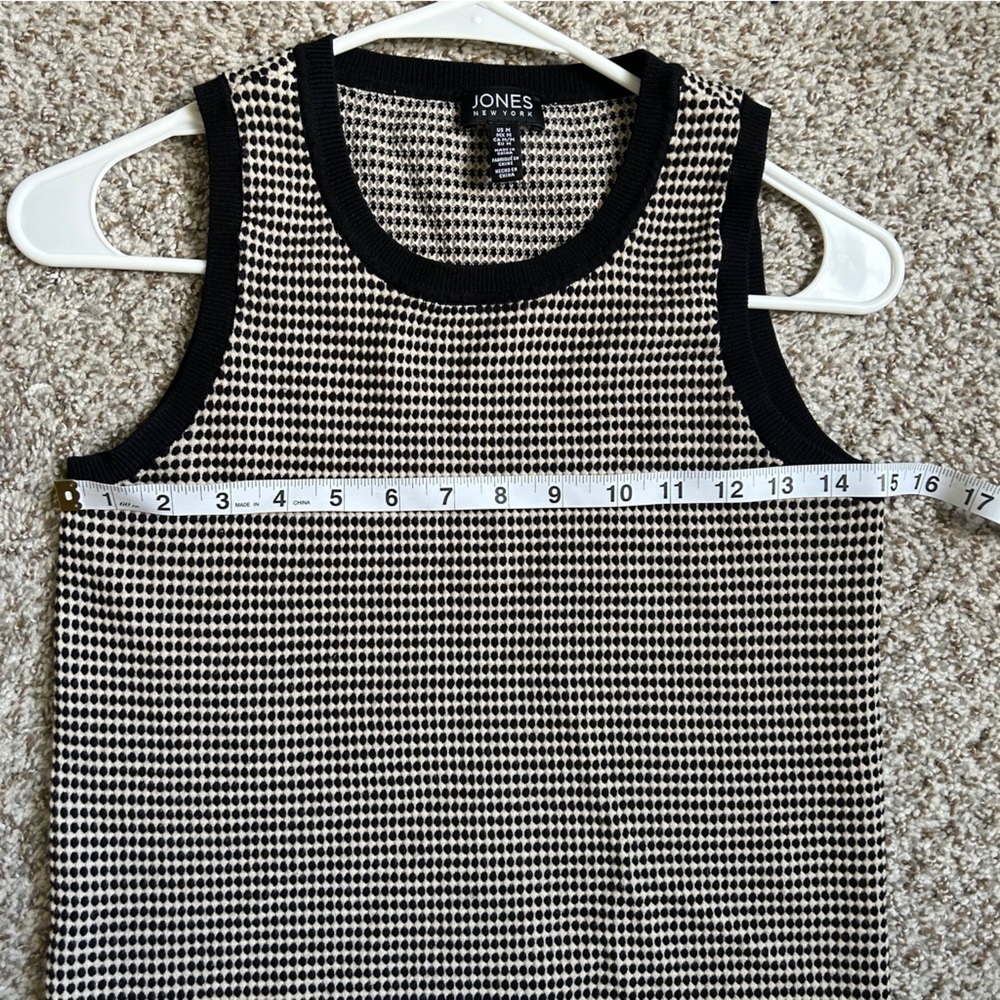 Jones New York Black Cream Checkered Sleeveless Blouse Top Preppy Office Neutral - Picture 5 of 6